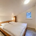Σπίτι διακοπών In With Sauna